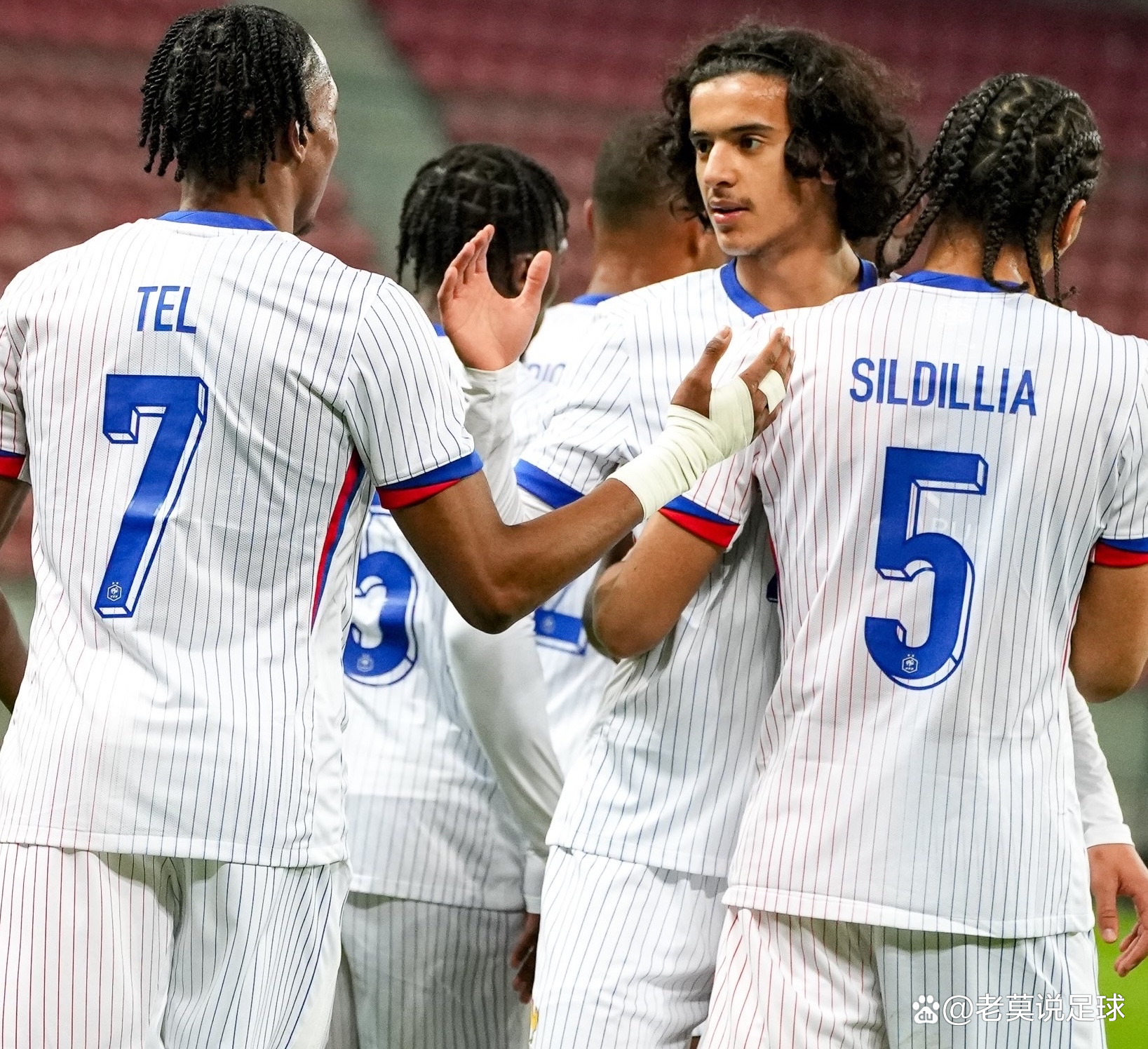 U21欧青赛！1-1，意大利逼平西班牙，20岁罗马悍将力挽狂澜救主的简单介绍
