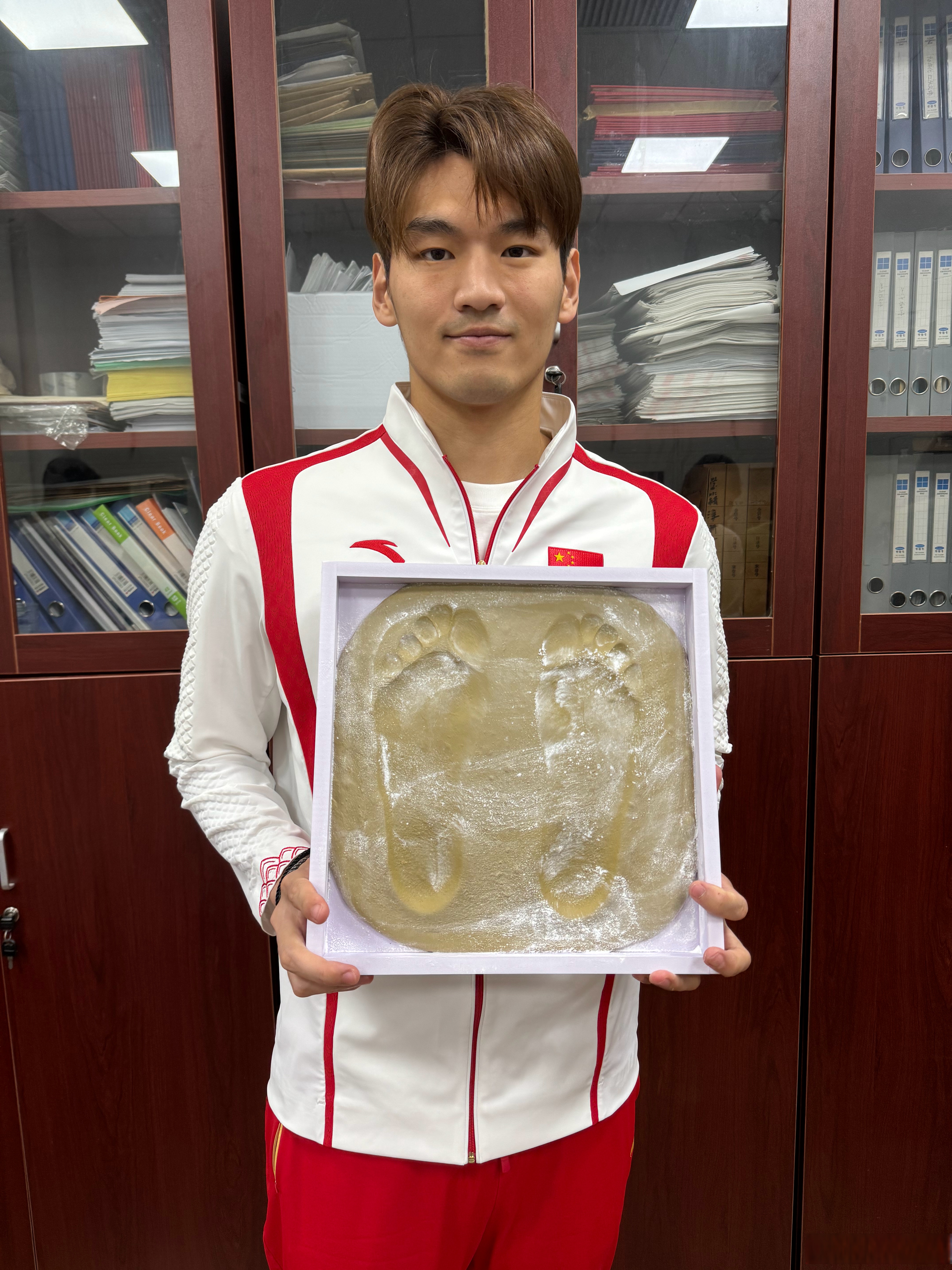 冠军班研究生顺利毕业，徐嘉余：感谢北京体育大学的栽培